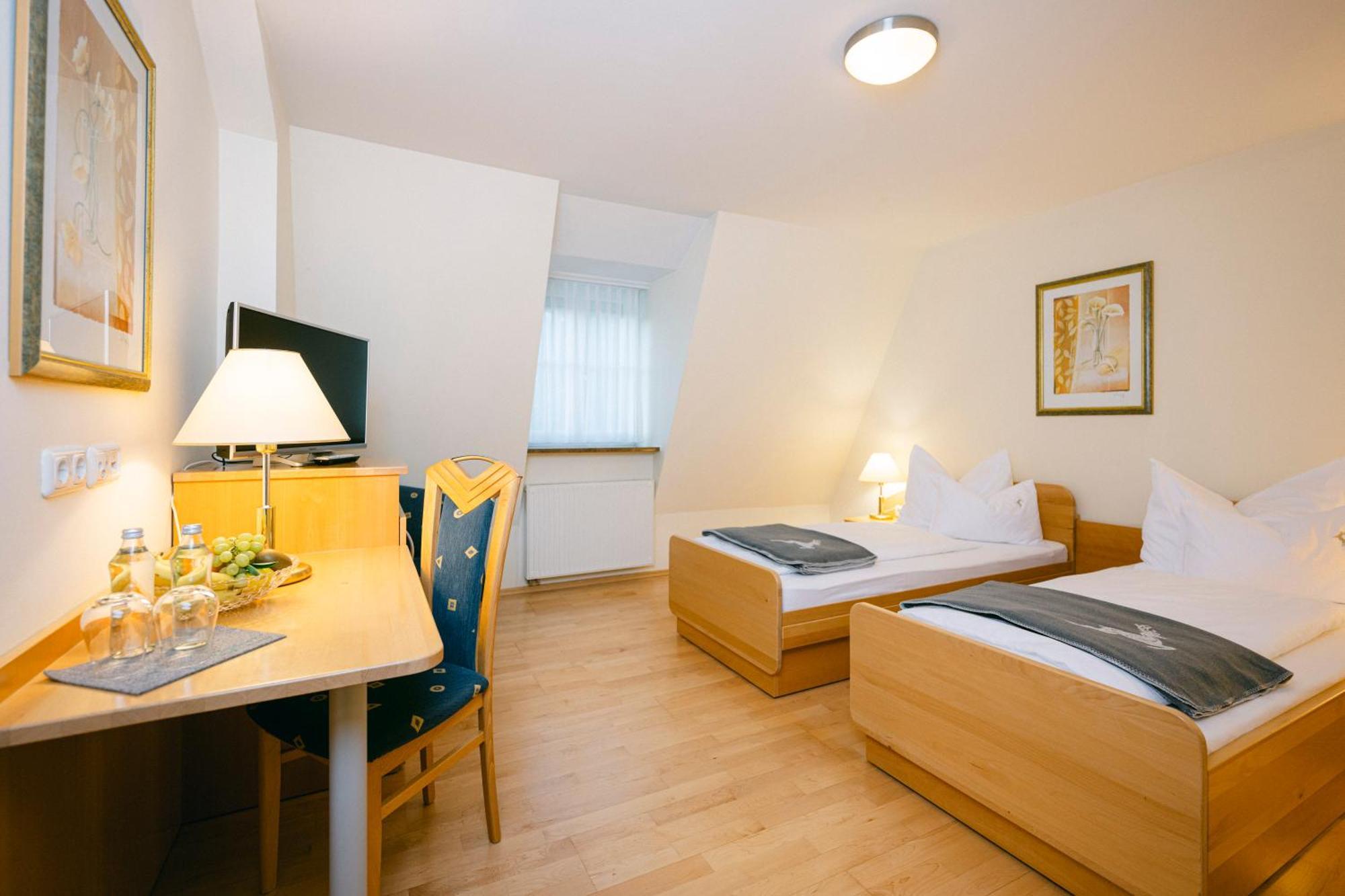 Gasthof Hotel Jaegerwirt Strasswalchen Zewnętrze zdjęcie