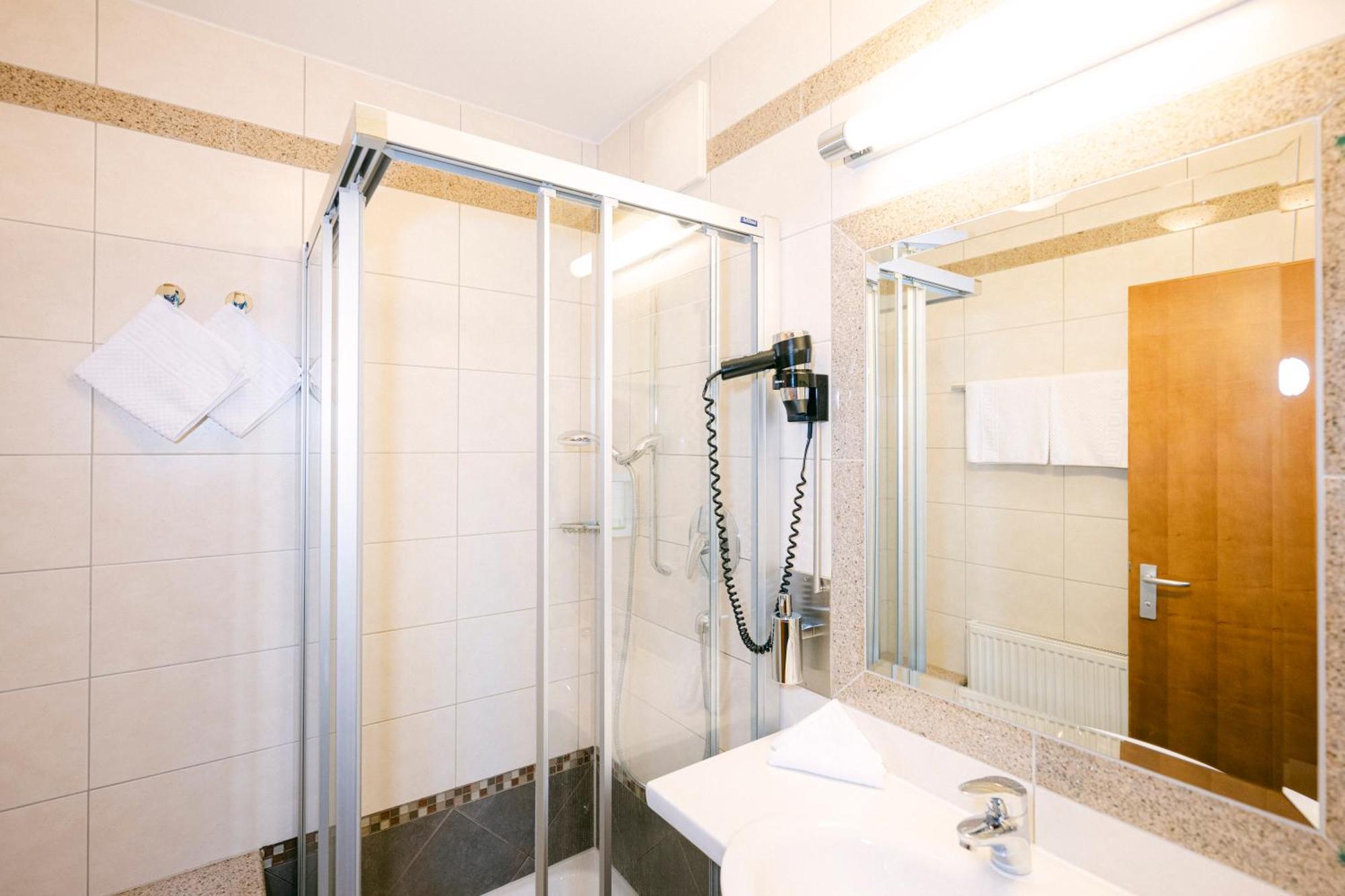 Gasthof Hotel Jaegerwirt Strasswalchen Zewnętrze zdjęcie