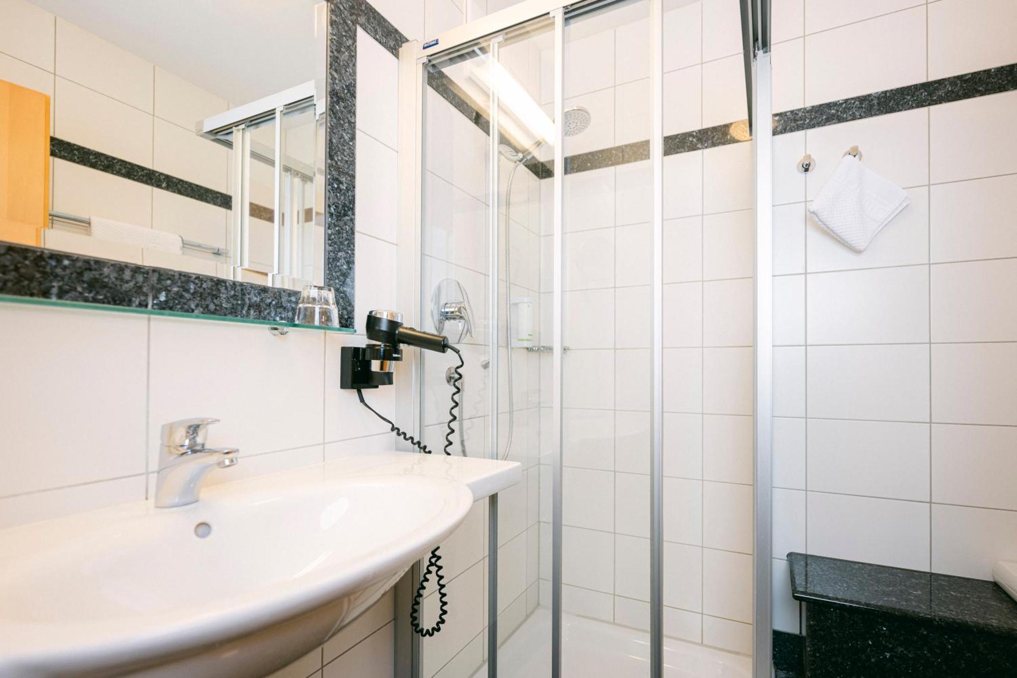 Gasthof Hotel Jaegerwirt Strasswalchen Zewnętrze zdjęcie